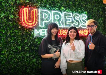 Estudiantes UPAEP crean bioplásticos a partir de kombucha