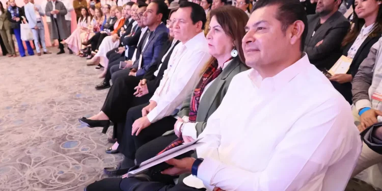 Descata Alejandro Armenta el apoyo al turismo de Puebla de la Presidenta Sheinbaum