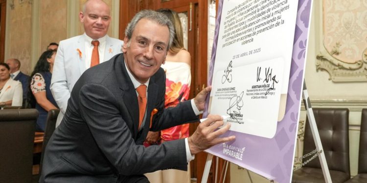 Firman Pepe Chedraui y UNODC México acuerdo para prevenir la violencia de género