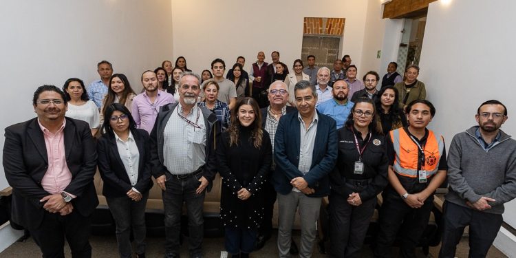 Asesora Gobierno de la Ciudad a empresarios y restauranteros poblanos