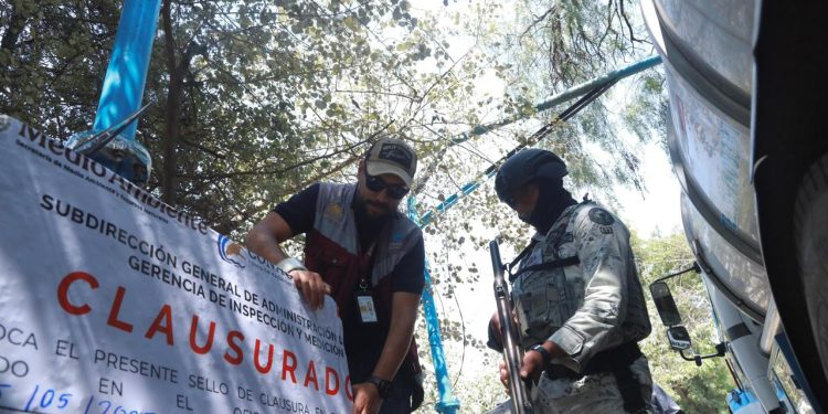 Clausura Conagua aprovechamiento ilegal de aguas nacionales en Cuautitlán Izcalli, EdoMex