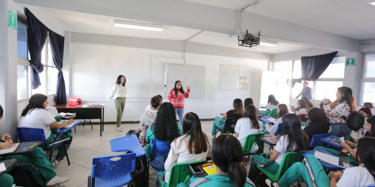 Impulsa SMDIF actividades en beneficio de las y los poblanos