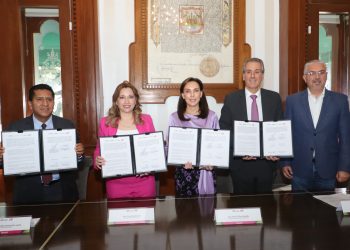 Unen esfuerzos DIF estatal y municipal, fortalecen programa de desayunos escolares calientes