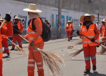 Más de 280 elementos participaron en recolección de residuos en Desfile del 5 de Mayo