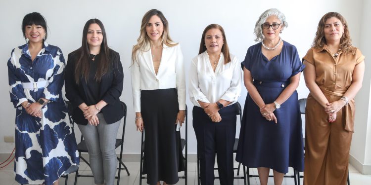 Pepe Chedraui participó en la 1ª Reunión de la Mesa Directiva de la AALMAC