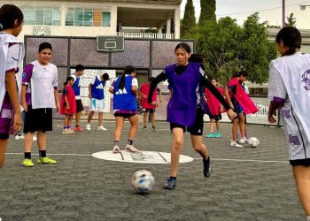 Cancha Violeta, el sueño de un México mejor a base de feminismo y fútbol