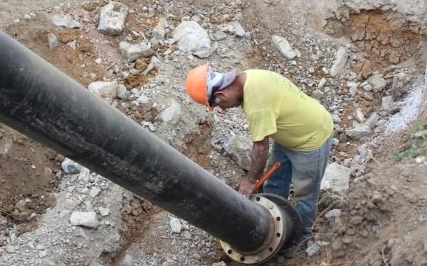 Supervisa CEASPUE obra hídrica en la Sierra Norte