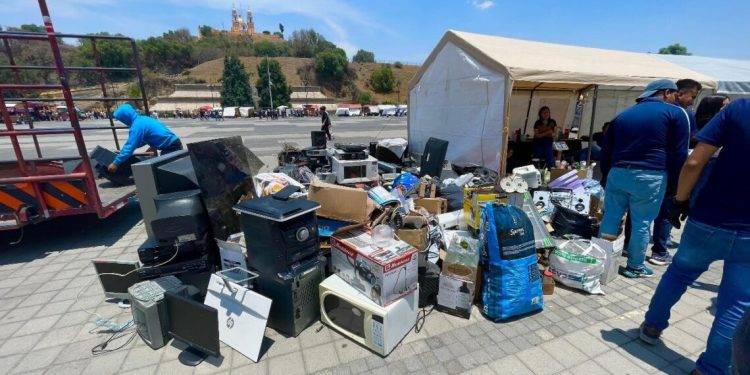 En EcoCholula se recolectaron 2 toneladas de reciclaje
