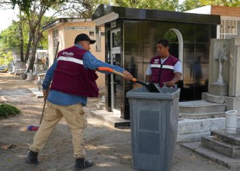 Garantiza Gobierno de la Ciudad seguridad de visitantes al Panteón Municipal por Día del Padre