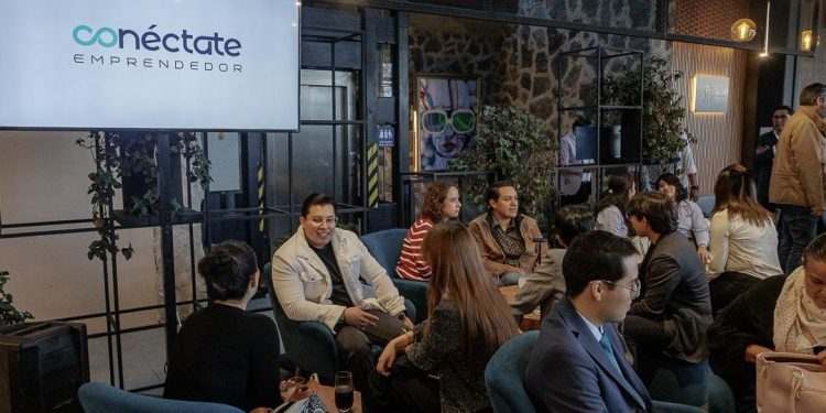 Fortalece Gobierno de la Ciudad a microempresarios con Conéctate Emprendedor