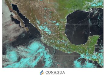 El huracán Barbara está a 230 km al oeste-suroeste de Playa Pérula, Jalisco