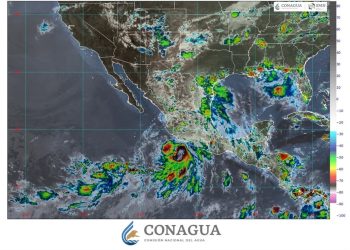 Flossie será Huracán Categoría 1, se ubica a 270 km al suroeste de Zihuatanejo, Guerrero