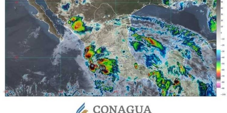 Erick permanece en tierra, ahora como baja presión remanente