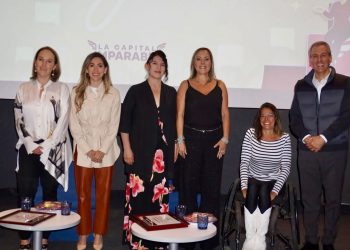 Celebra Gobierno de la Ciudad el Conversatorio Mujeres en el Tecnológico de Monterrey