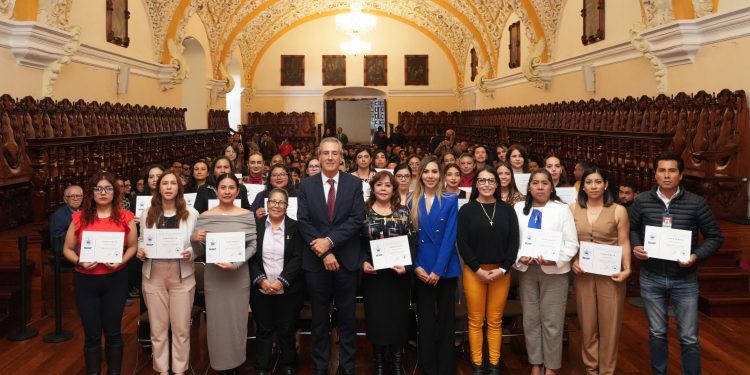 Capacita Gobierno de la Ciudad a servidoras públicas en igualdad laboral y no discriminación