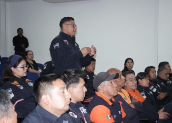 Imparte Gobierno de la Ciudad Taller de Seguridad Vial a personal de Protección Civil