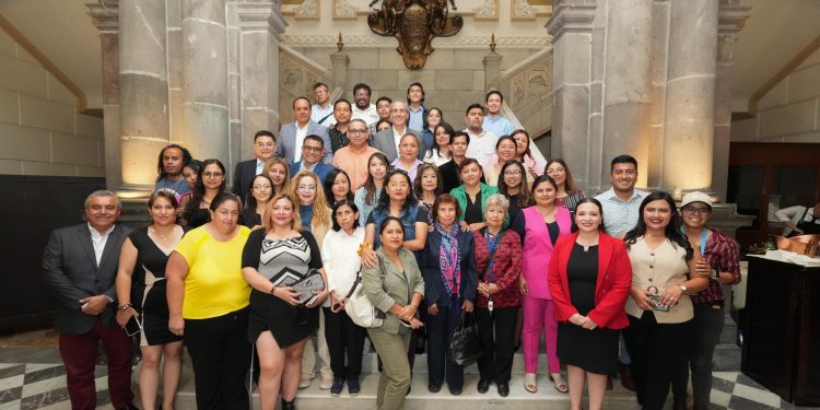 Pepe Chedraui reconoce labor de los medios de comunicación e inaugura Sala de Prensa en el Palacio Municipal