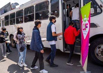 MariElise Budib regala momentos inolvidables a estudiantes del Centro de Día con viaje a Africam Safari