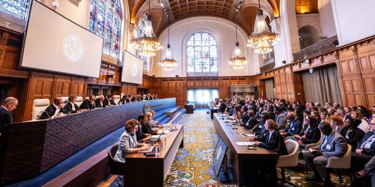 Los Estados miembros tienen el deber de prevenir el cambio climático: Corte Internacional de Justicia