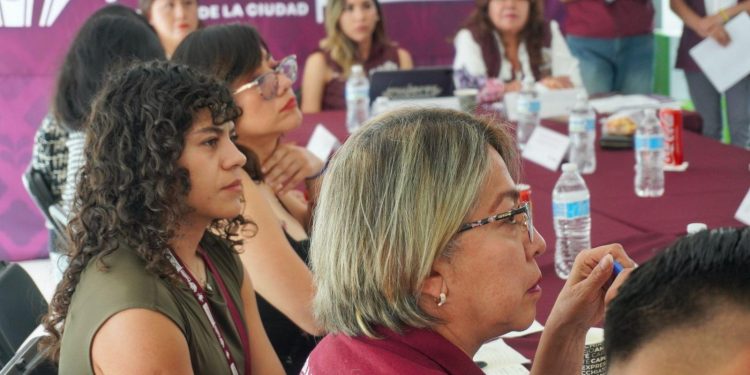 Impulsa Gobierno de la Ciudad entornos urbanos más incluyentes y seguros para las mujeres