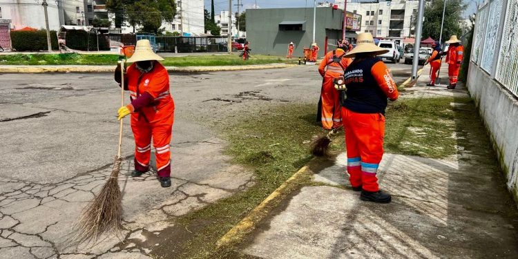 Gobierno de la Ciudad refuerza labores de sanidad en Loma Bella y zonas aledañas