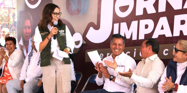 Acerca Gobierno de la Ciudad más de 600 servicios en San Felipe Hueyotlipan