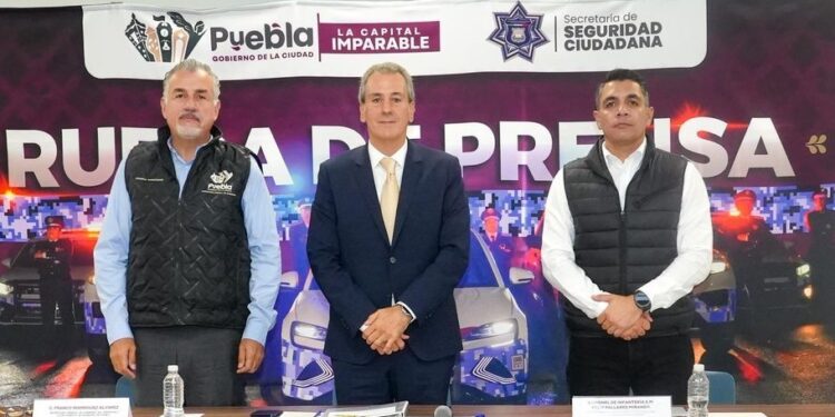 Anuncia Pepe Chedraui incremento salarial y apoyos escolares para policías