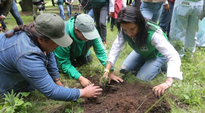 Restaura Gobierno del EdoMex la Cuenca del Río Lerma, plantan más de 2 mil 700 árboles