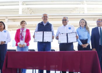 Firma SMDIF convenio de colaboración con Terapias Ecuestres México