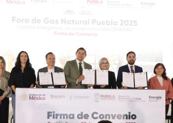 Con la fuerza de los jóvenes, Puebla construye la soberanía energética: Armenta