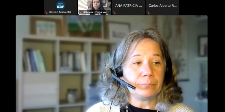 “No nos podemos permitir que una persona pase por la universidad sin entender qué es la sostenibilidad”: María Josefa Cerro Bautista