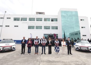 Encabeza Pepe Chedraui ceremonia de clausura de capacitación a policías de la ciudad sobre órdenes de protección