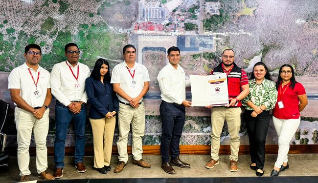 Entrega Profepa Certificado de Calidad Ambiental al Aeropuerto de Zihuatanejo