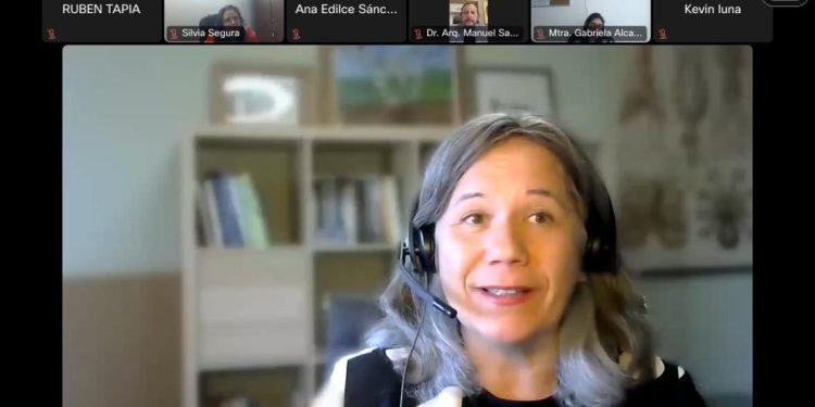 «Construir futuro desde la universidad: de la teoría a la práctica en la formación para la sostenibilidad”