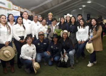 Inaugura la Rectora Lilia Cedillo Ramírez la Expo Hortícola Puebla BUAP 2025