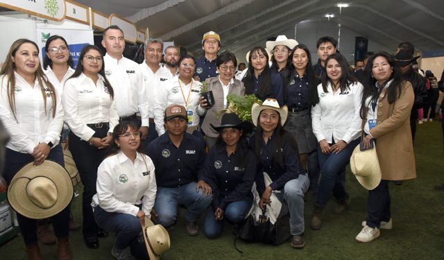 Inaugura la Rectora Lilia Cedillo Ramírez la Expo Hortícola Puebla BUAP 2025