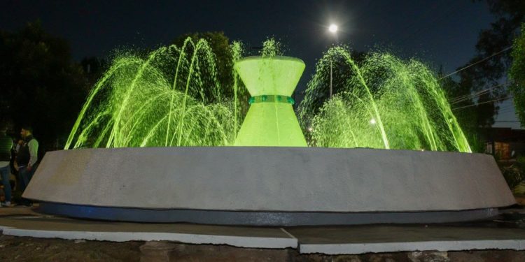 Revitaliza Pepe Chedraui fuente del Parque Rómulo O’Farril Silva
