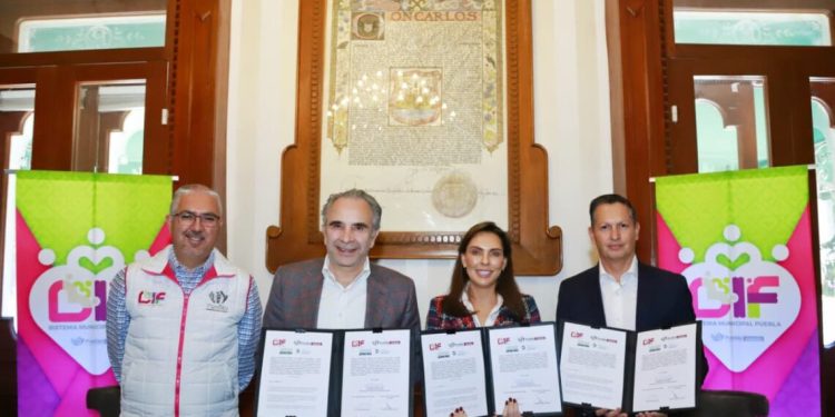 Firma MariElise Budib convenio tripartita para brindar cirugías de cataratas