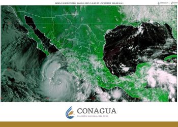 Priscilla se desplaza lentamente hacia el nor-noroeste, frente a las costas del occidente de México