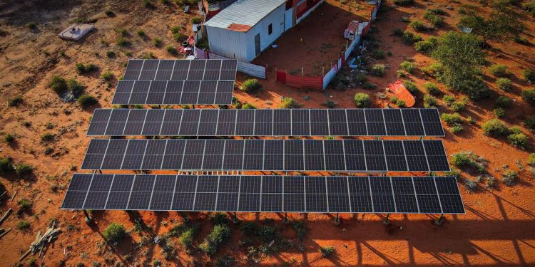 El sol y el viento superan al carbón y cubren el 100% del aumento de la demanda de electricidad en el primer trimestre de 2025