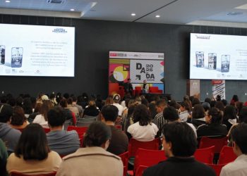 Presenta Gobierno de la Ciudad la audioguía “La Ciudad como Museo” en la Ibero