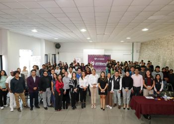 Juventudes poblanas presentan proyectos para la innovación de la capital