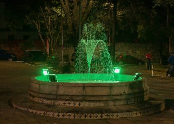 Inaugura Gobierno de la Ciudad revitalización de la fuente del parque Enrique Benítez