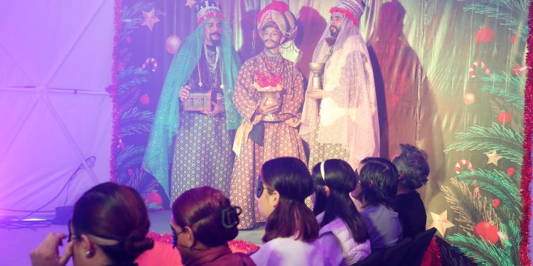 El Domo Sensorial “Sintamos la Navidad” recibe a los Reyes Magos en el Zócalo