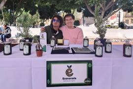 Ecovermis, biofertilizante líquido orgánico a partir de la degradación de plásticos