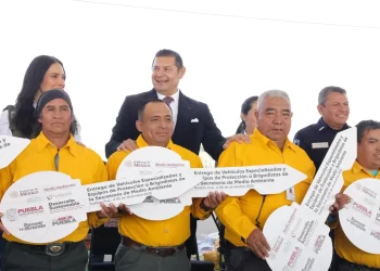 El Gobierno de Puebla salva vidas; Armenta incentiva a los héroes forestales
