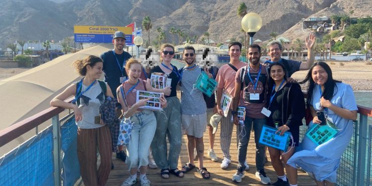 Estudiantes Mexicanos participan en curso sobre conservación y restauración de arrecifes del Mar Rojo