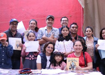 El pulpo que ayuda a las infancias y sus familias a reflexionar sobre los cuidados y el trabajo digno