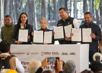 Semarnat, Conafor y Gobierno de Puebla firman convenio para la conservación y cuidado de los bosques
