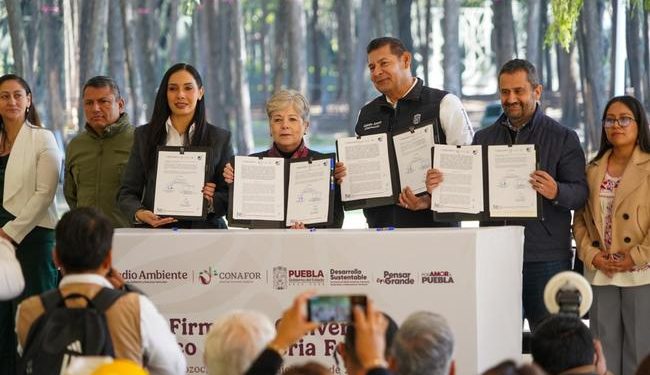 Semarnat, Conafor y Gobierno de Puebla firman convenio para la conservación y cuidado de los bosques